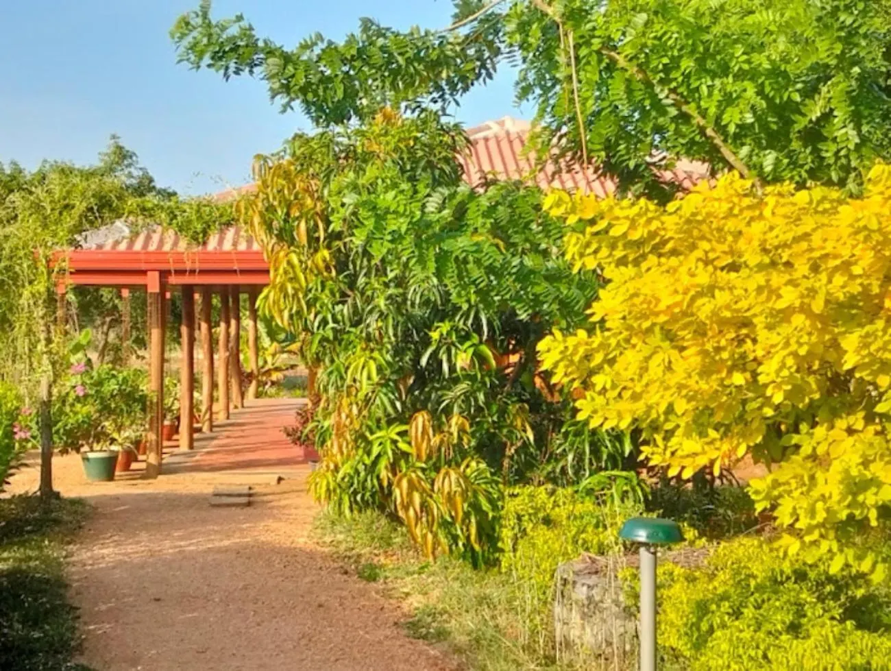 Hotel Tiara Elephant Lodge Habarana