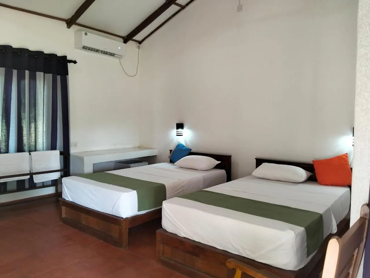 Tiara Elephant Lodge Habarana Hotel
